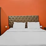 Oyo 7498 Hotel Aparajita